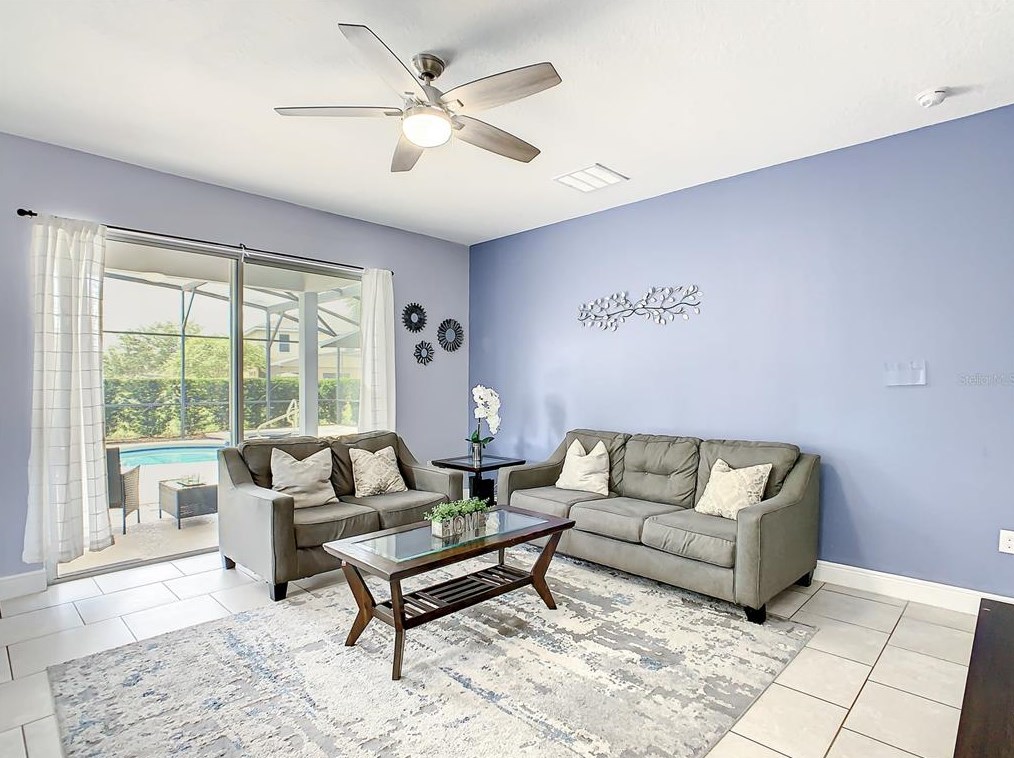 5108 Oakbourne Ave, Davenport FL  exterior