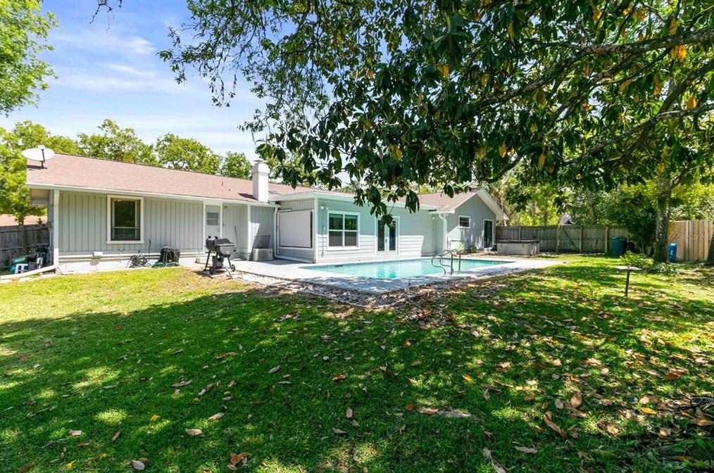 101 Magnolia Oak Dr, Longwood FL  32779-2432 exterior