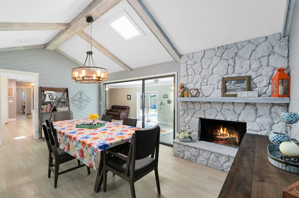 101 Magnolia Oak Dr, Longwood FL  32779-2432 exterior