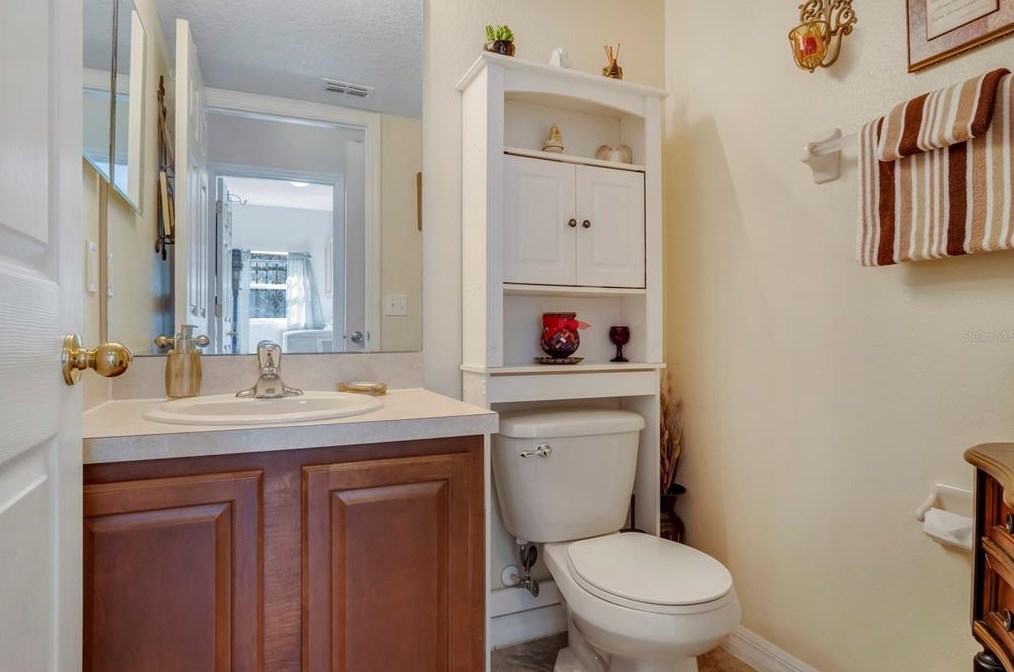 6 Flatfish Dr, Kissimmee FL  34759-4850 exterior