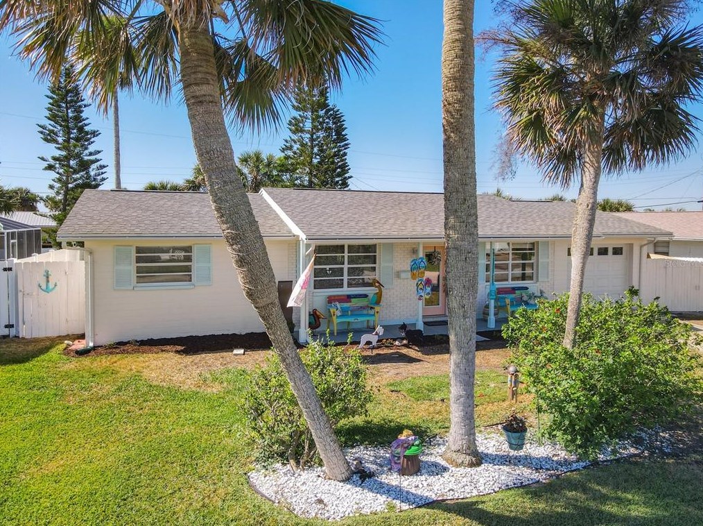 18 Ocean Crst Dr, Ormond Beach FL  32176-3116 exterior