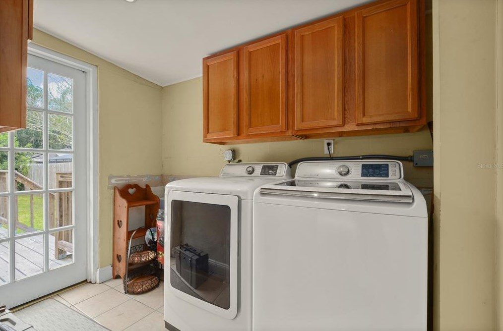 4032 Montrose Ct, Orlando FL 32812-7309 exterior