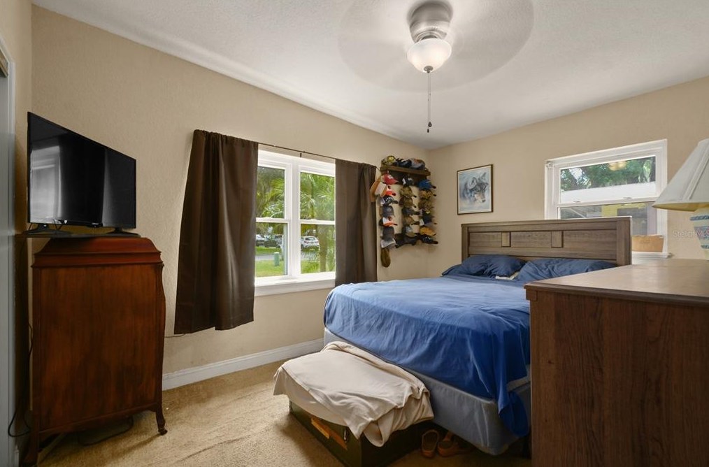 4032 Montrose Ct, Orlando FL 32812-7309 exterior