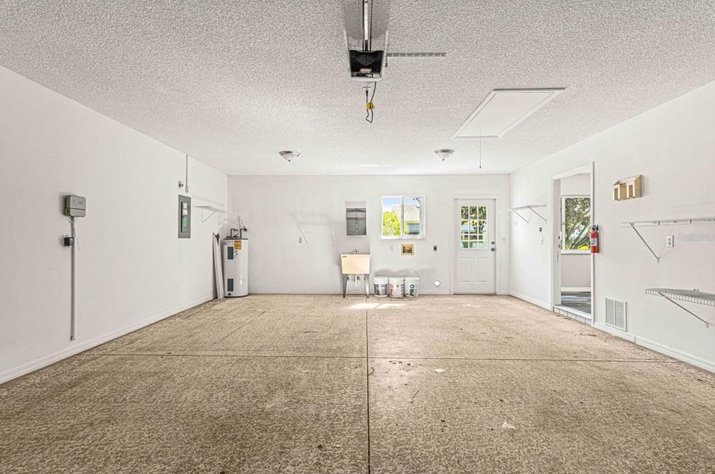 17509 96 Ct, Summerfield FL  34491-6432 exterior