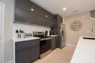 4421 Le Reve Ct, Kissimmee, FL 34746 - Photo 9