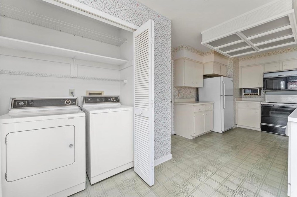 2614 Bent Hickory Cir, Longwood FL  32779-3627 exterior