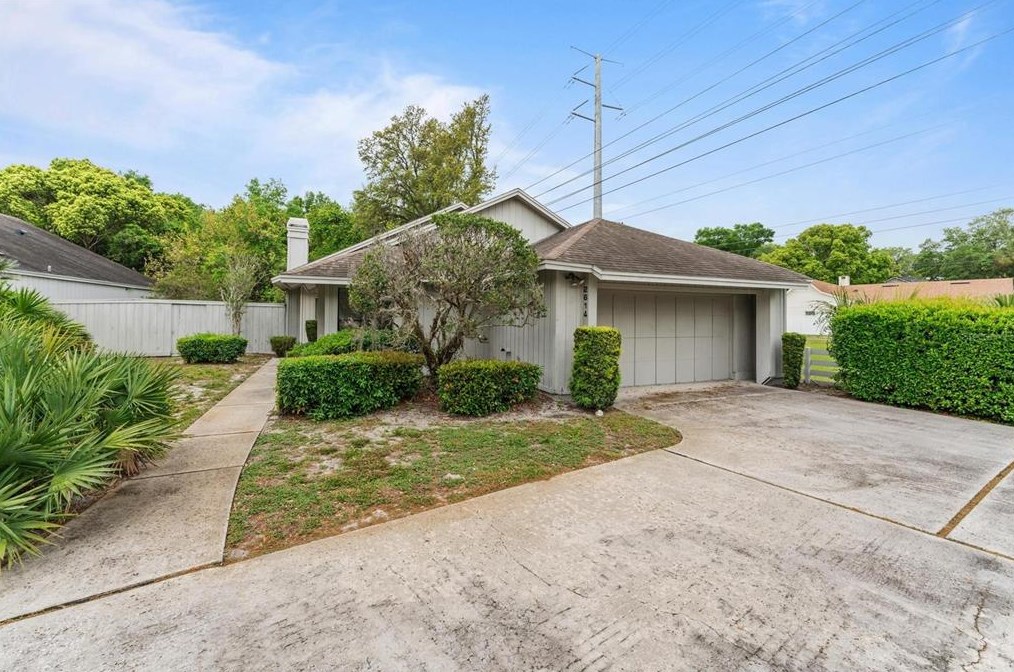 2614 Bent Hickory Cir, Longwood FL  32779-3627 exterior