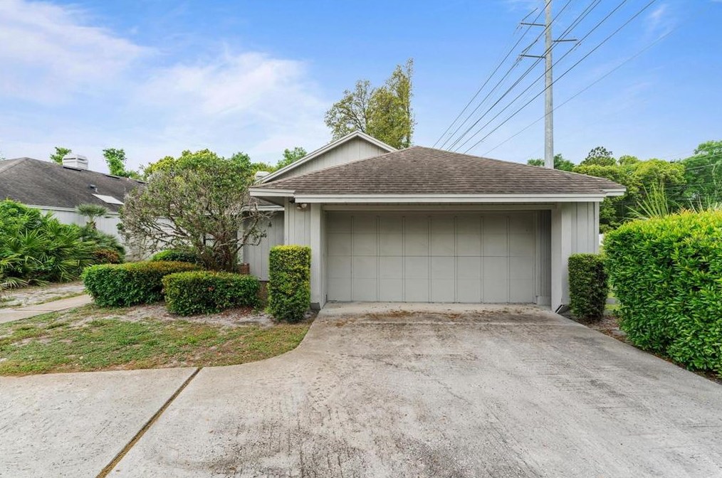 2614 Bent Hickory Cir, Longwood FL  32779-3627 exterior