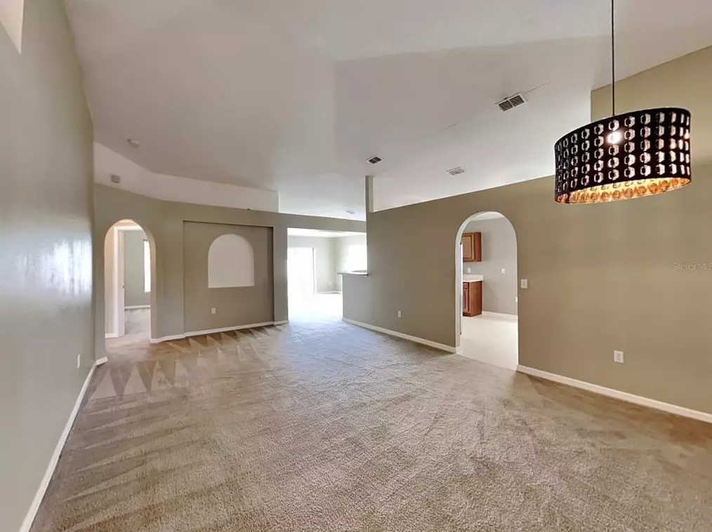 4017 Longworth Loop, Kissimmee FL  34744-9173 exterior