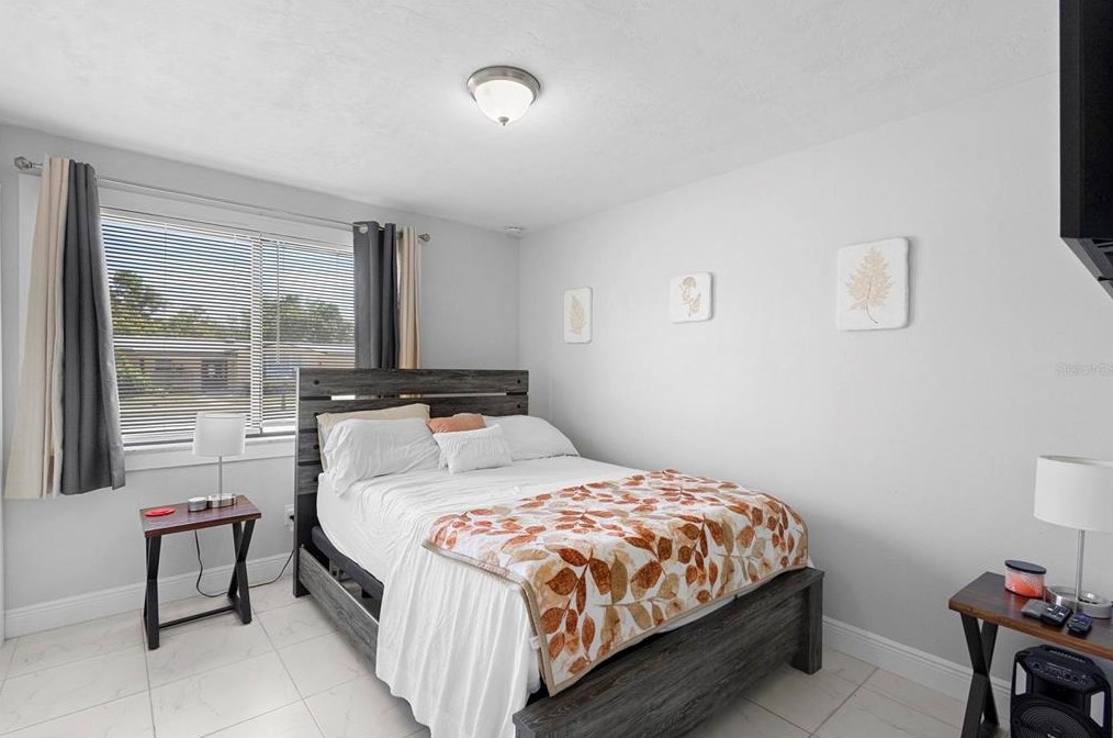 674 Wing Ter, Deltona FL  32725-7038 exterior