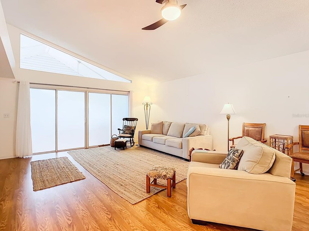 38 Old Macon Dr, Ormond Beach FL  32174-7399 exterior