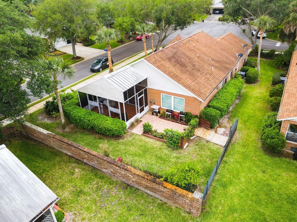 38 Old Macon Dr, Ormond Beach FL  32174-7399 exterior