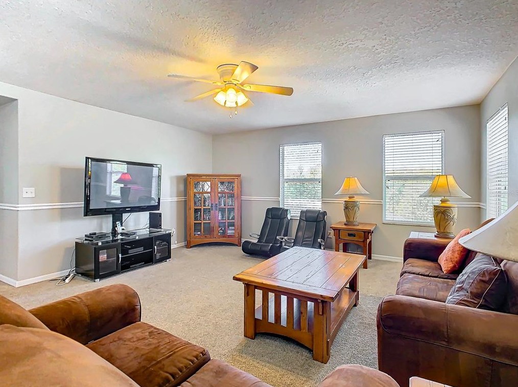 615 Kettering Rd, Davenport FL  33897-7740 exterior