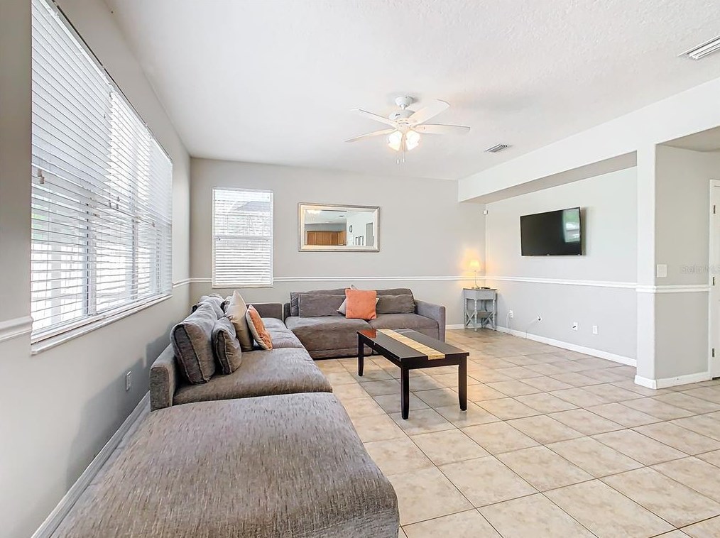 615 Kettering Rd, Davenport FL  33897-7740 exterior