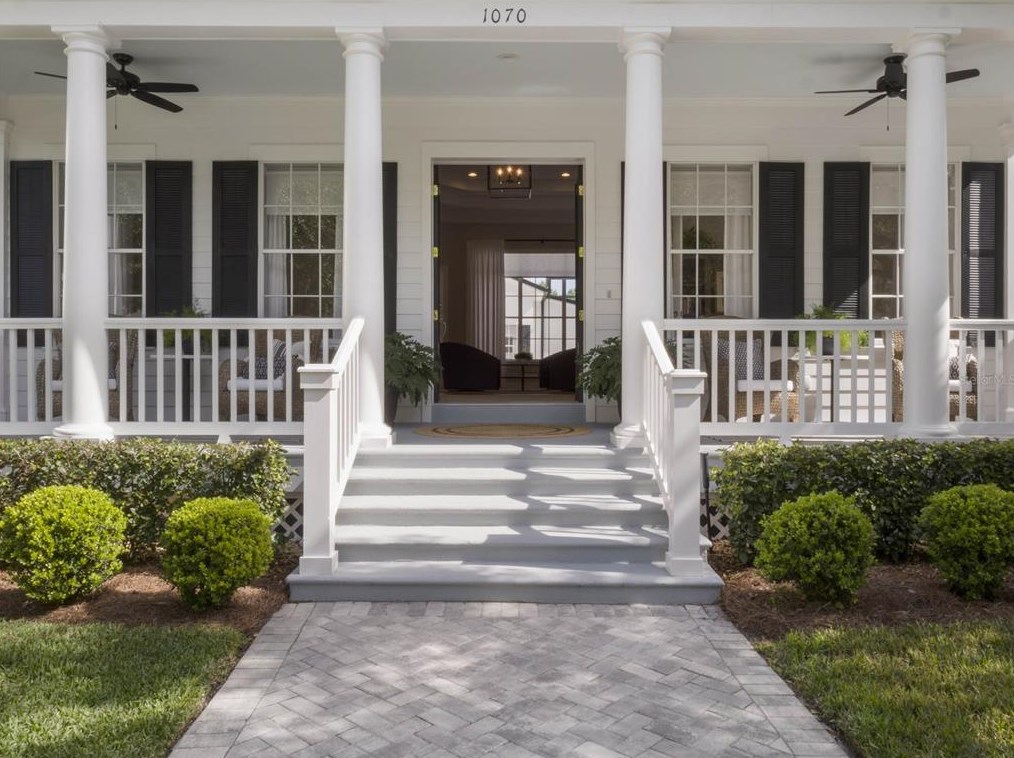 1070 Nash Dr, Kissimmee FL  34747-4319 exterior