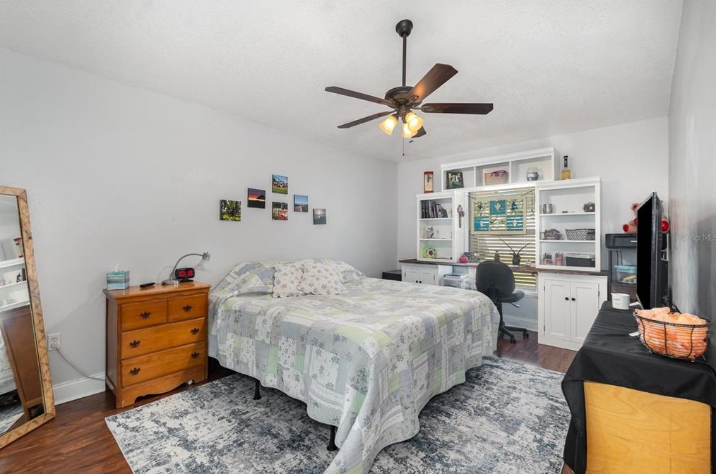 3507 Stonefield Dr, Orlando FL  32826-4286 exterior