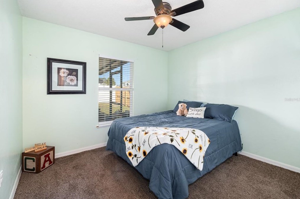 3507 Stonefield Dr, Orlando FL  32826-4286 exterior