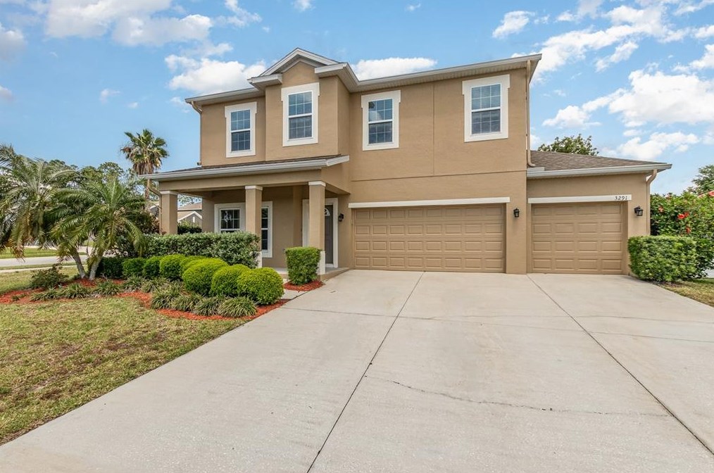 3291 Zander Dr, Grand Island FL  32735-9022 exterior