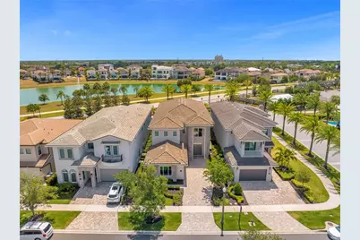 967 Jack Nicklaus Court, Kissimmee, FL 34747 - Photo 3