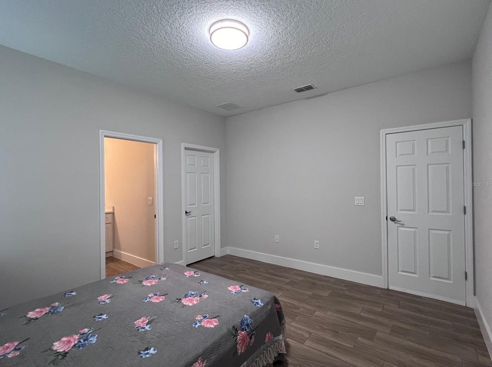 140 17th St, Apopka FL  32703-7119 exterior