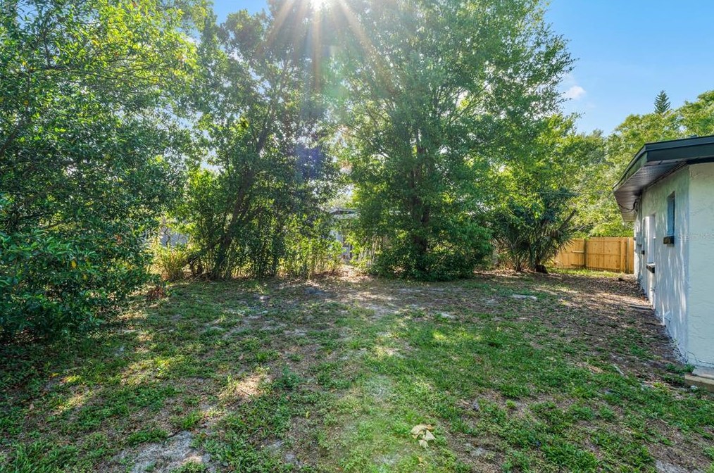 100 Pinecrest Dr, Sanford FL  32773-5446 exterior