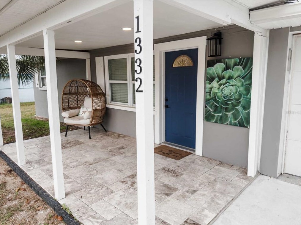 1332 Florida Ave, Palm Harbor FL  34683-4521 exterior