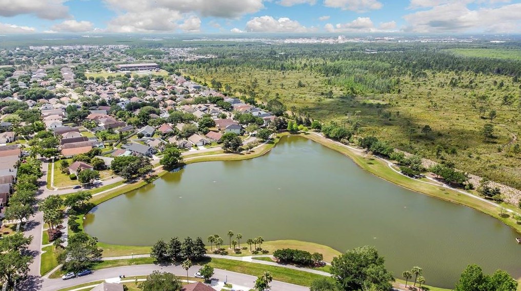 13005 Entrada Dr, Orlando FL 32837-4700 exterior