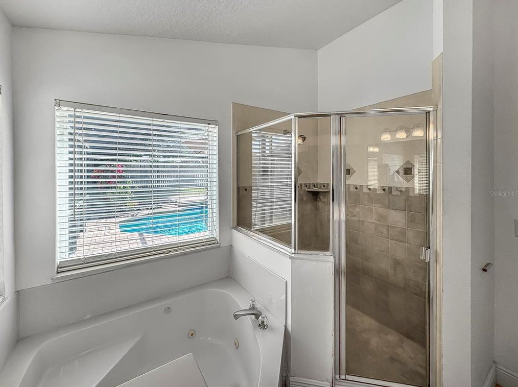 13005 Entrada Dr, Orlando FL 32837-4700 exterior