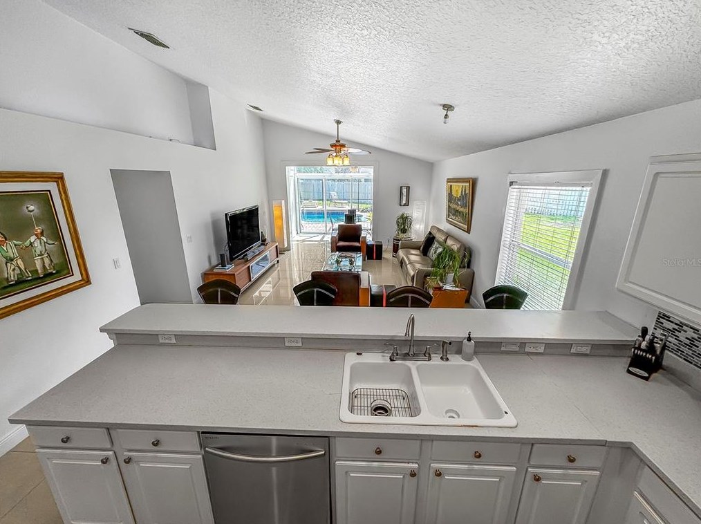 13005 Entrada Dr, Orlando FL 32837-4700 exterior