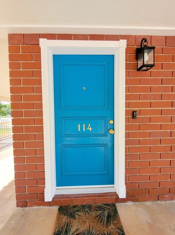 114 Bay St, New Smyrna FL 32168-8104 exterior