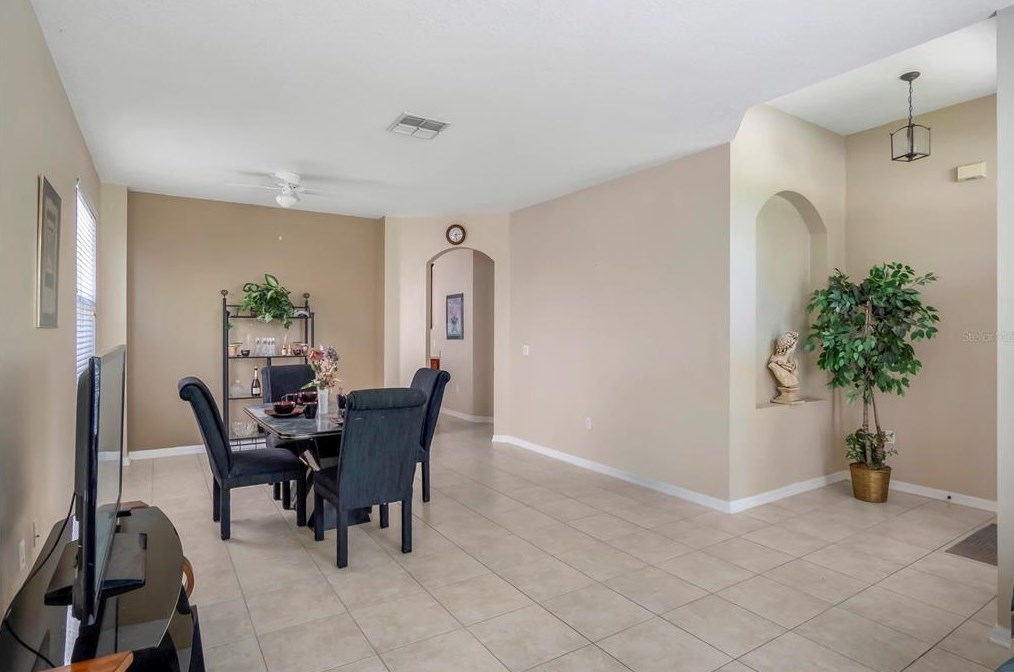 12863 Daughtery Dr, Winter Garden FL  34787-6516 exterior