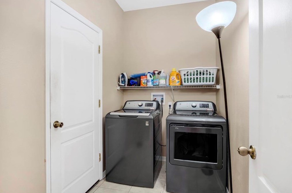 12863 Daughtery Dr, Winter Garden FL  34787-6516 exterior