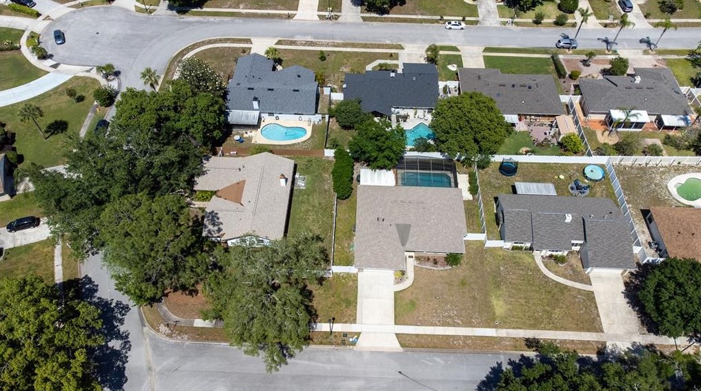 116 Tipperary Dr, Lake Mary FL  32746-3323 exterior