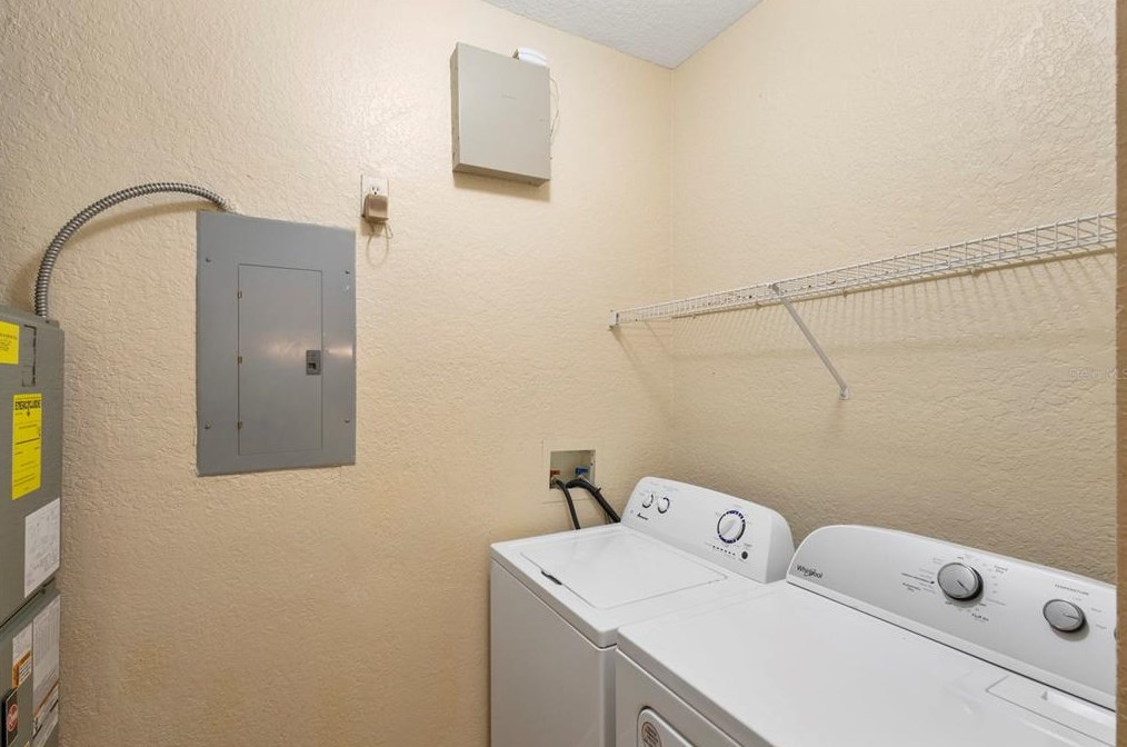 824 Grand Regency Pointe, Altamonte Springs FL 32714-3561 exterior