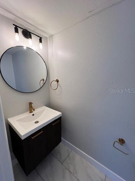 844 Sun Rdg Vlg Dr, Winter Haven FL  33880-1970 exterior