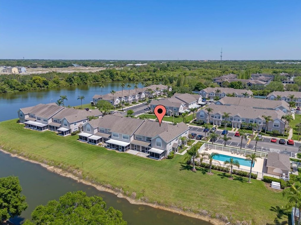 323 Kensington Lake Cir, Brandon FL  33511-3871 exterior