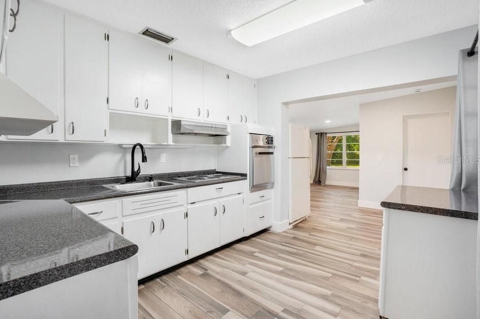 444 Palm St, Winter Garden FL  34787-4320 exterior