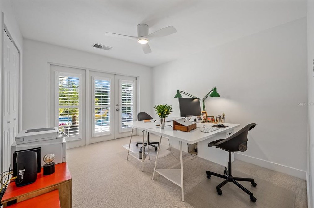 2498 Whitehall Cir, Winter Park FL  32792-4771 exterior