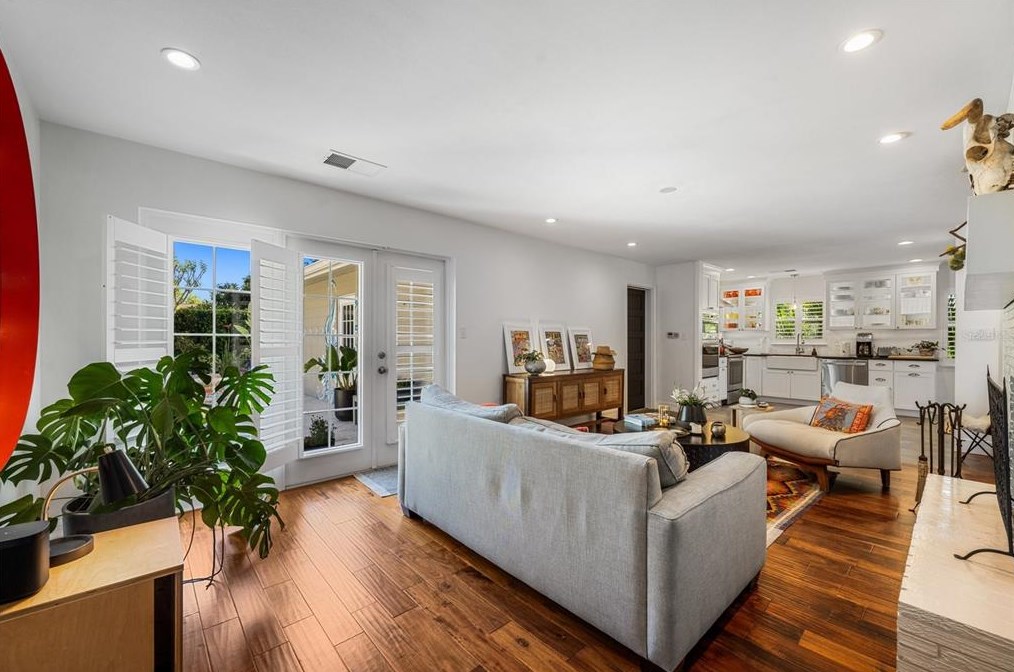 2498 Whitehall Cir, Winter Park FL  32792-4771 exterior