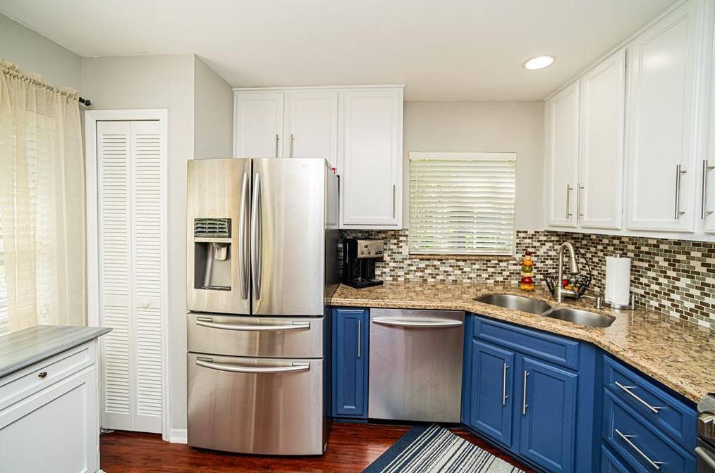 248 Wimbledon Cir, Lake Mary FL 32746-5012 exterior