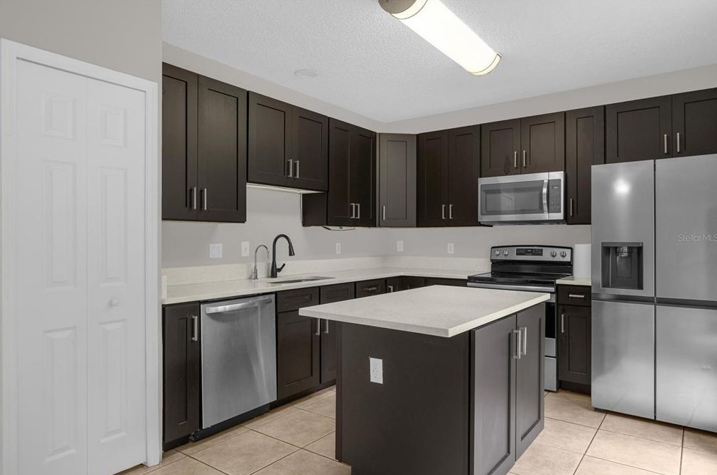 4342 Boca Woods Dr, Orlando FL  32826-2612 exterior