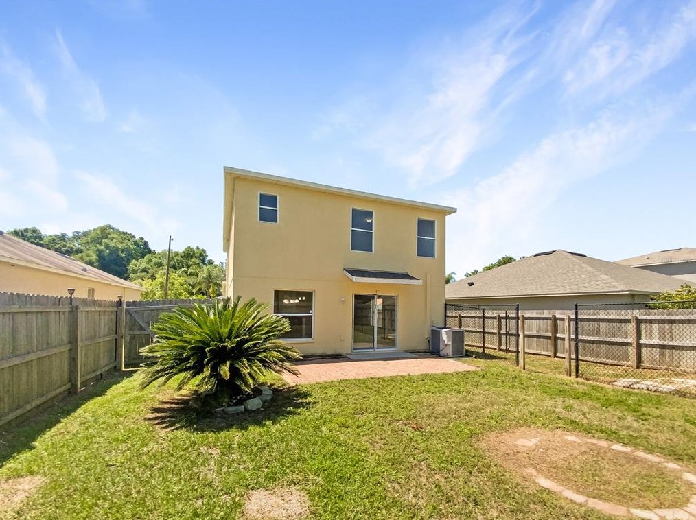 1873 Holton Rd, Lakeland FL  33810-3860 exterior