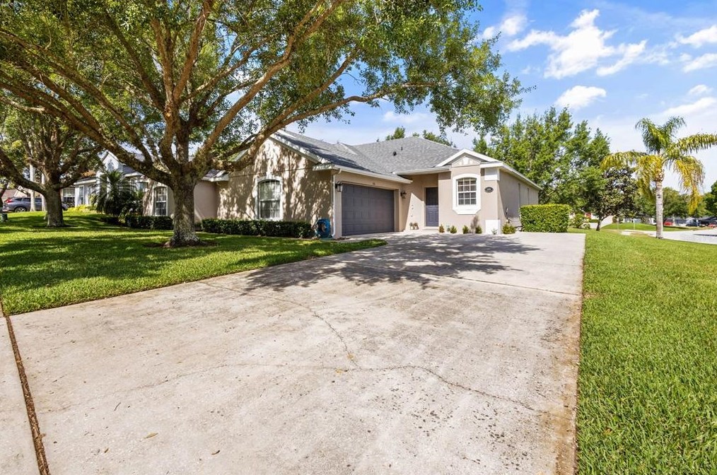 566 Hiawatha Palm Pl, Apopka FL  32712-3314 exterior