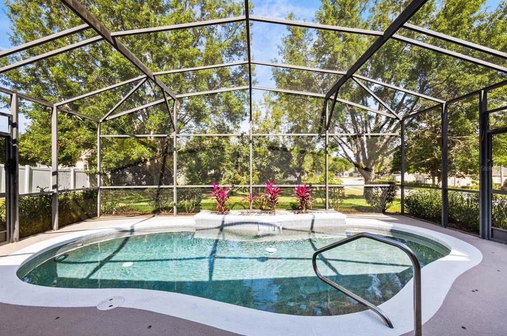 566 Hiawatha Palm Pl, Apopka FL  32712-3314 exterior