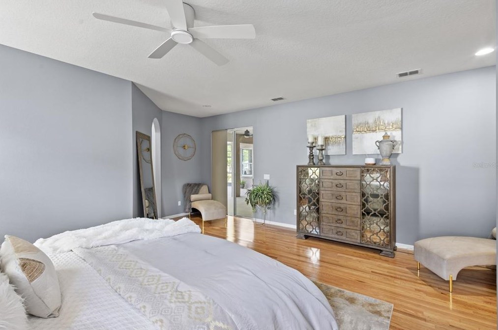 566 Hiawatha Palm Pl, Apopka FL  32712-3314 exterior