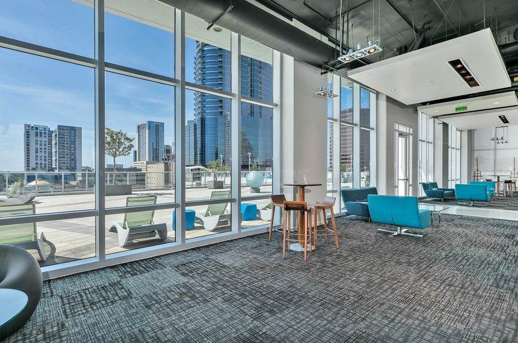 150 Robinson St, Orlando FL 32801-1618 exterior