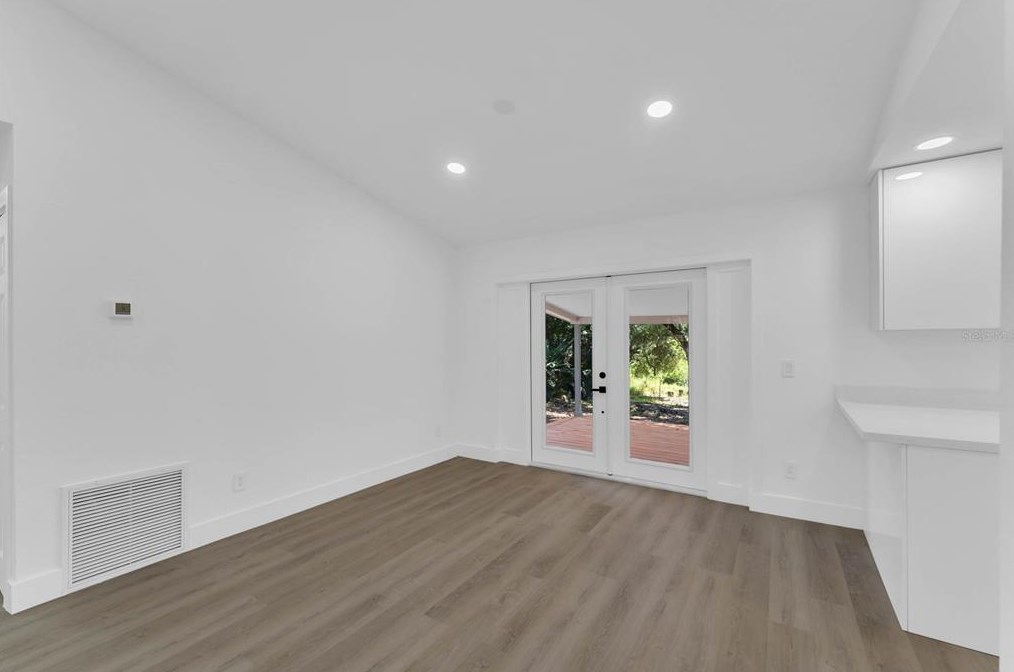 7312 Anstead Cir, Orlando FL 32810-3222 exterior