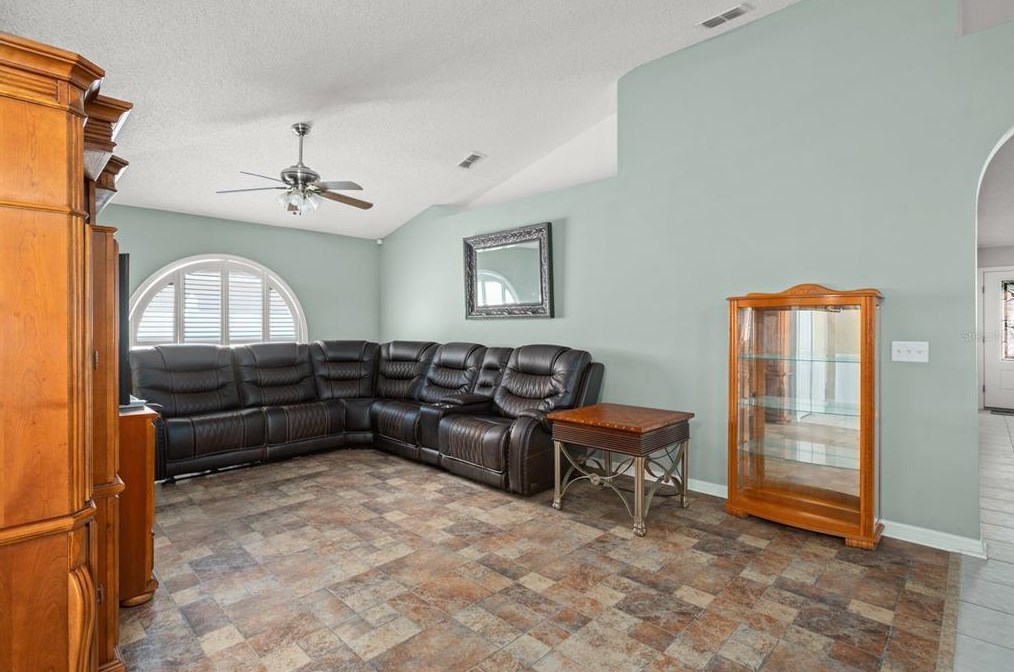 246 Vervain Ave, Davenport FL  33837-9108 exterior