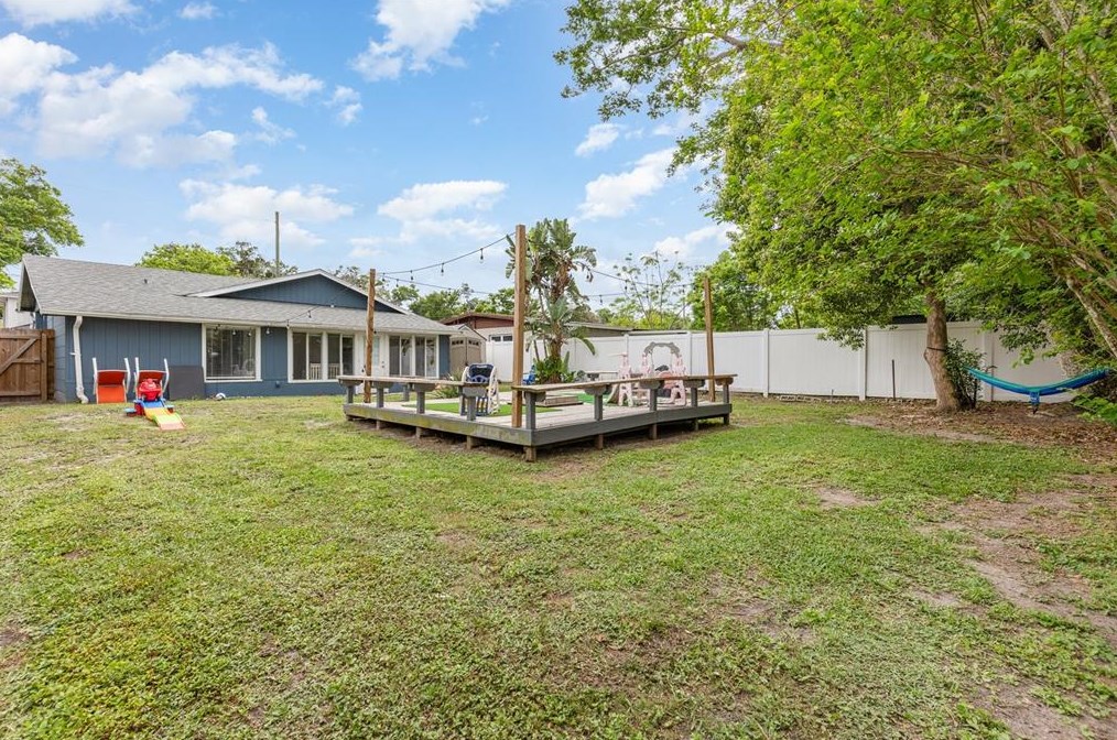 2422 Musselwhite Ave, Orlando FL  32804-5014 exterior