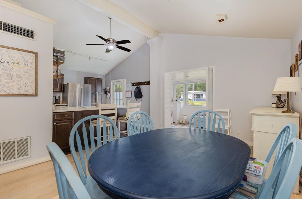 2422 Musselwhite Ave, Orlando FL  32804-5014 exterior